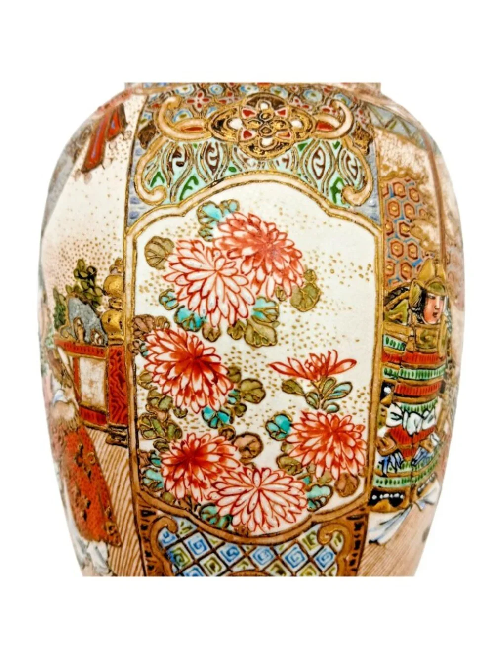 Satsuma richly detailed